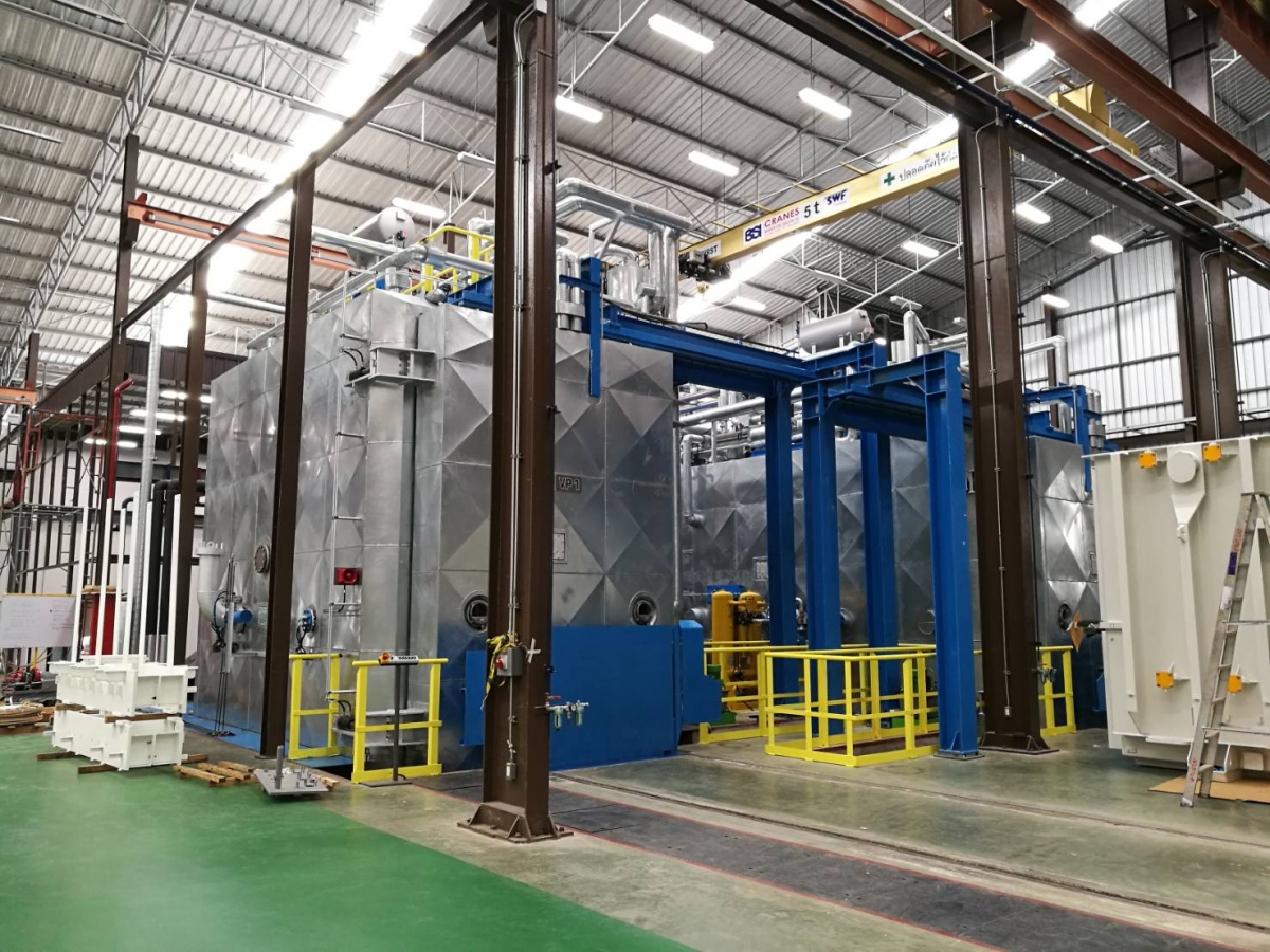 งานติดตั้ง HEDRICH Combined Vapour Phase & Low Frequency Drying Equipment  ที่บริษัท ถิรไทย จำกัด (มหาชน)